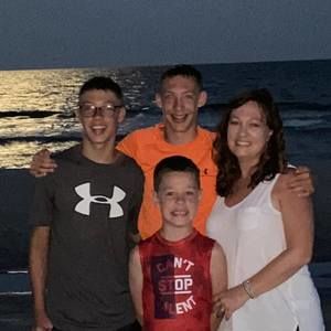 Meet your Posher, Beth